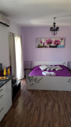  Apartments Lavanda  Биоград На Мору